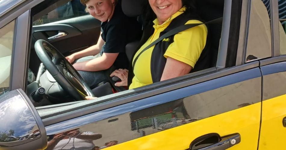 Hallo Auto
